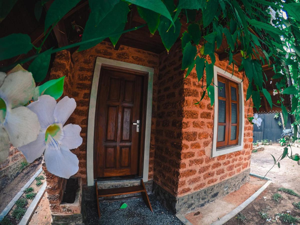 Sky View Cabin Unawatuna Exterior foto