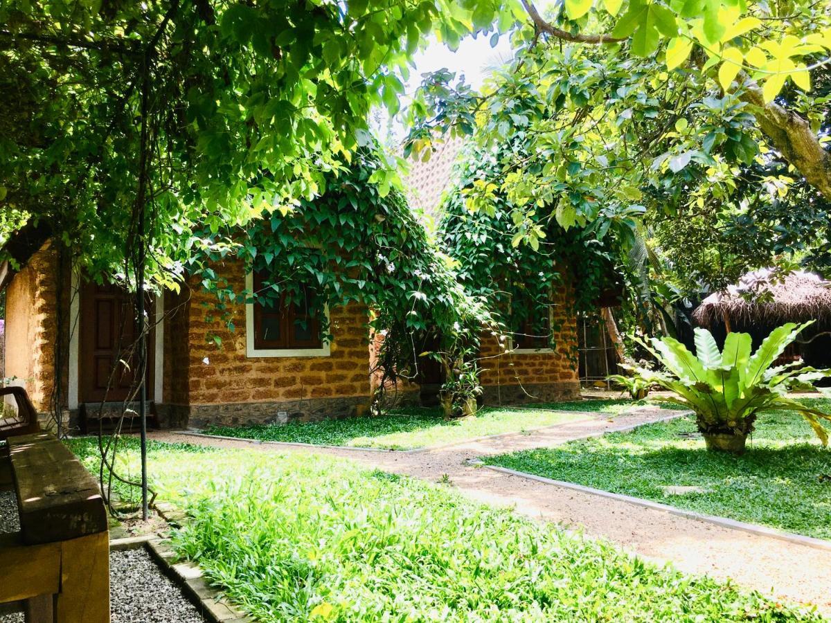 Sky View Cabin Unawatuna Exterior foto